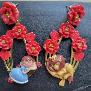 Les Nereides Earrings - THE WIZARD OF OZ DOROTHY AND THE COWARDLY LION